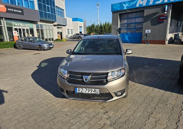 Dacia Sandero cena 13407 przebieg: 248000, rok produkcji 2015 z Rzeszów małe 67